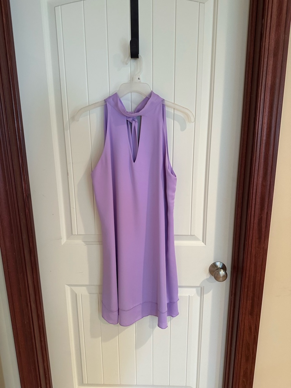 Tyche Lavender Sleeveless Keyhole Shift Dress